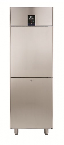 Шкаф холодильный Electrolux ESP72HRC